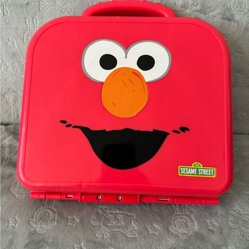 Sesame Street Elmo Red Alphabet Letter Toy Learning Suit Case Toddler Baby Kid